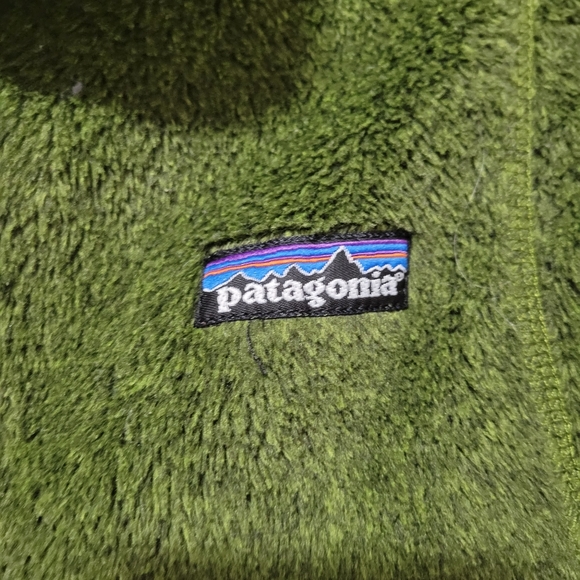 Vintage Patagonia Regulator PolarTec Full Zip Green Fuzzy Women's Vest Size XS - Picture 2 of 8